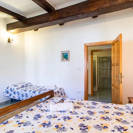 Apartment Tonina Vista Mare Capo Testa